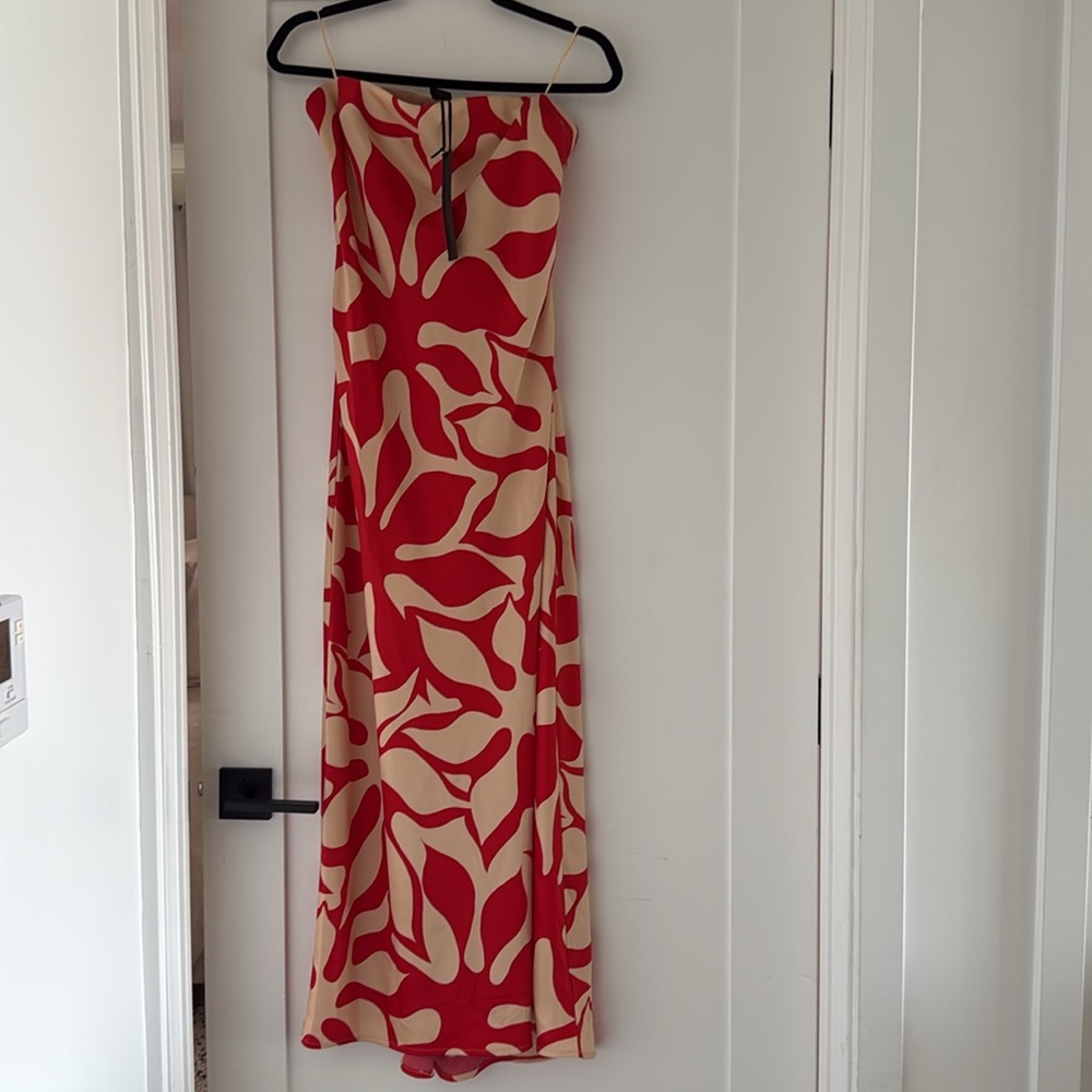 House of Harlow 1960 Red and Cream Strapless Sundress